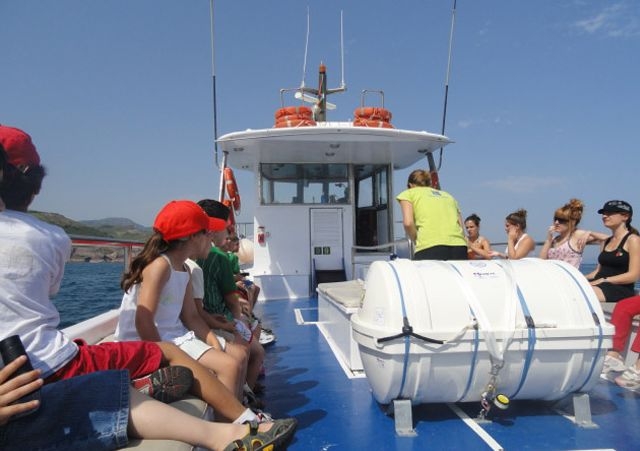 Atentos en el barco